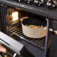 Cook & Pan - Taupe of Mind Gietijzeren Braadpan 28 cm - 6.5 liter Braadpan Cook & Pan