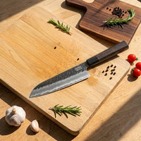 Couteaux Shinrai - Édition Blackout - Couteau Santoku Damas 18 cm - Couteaux Shinrai