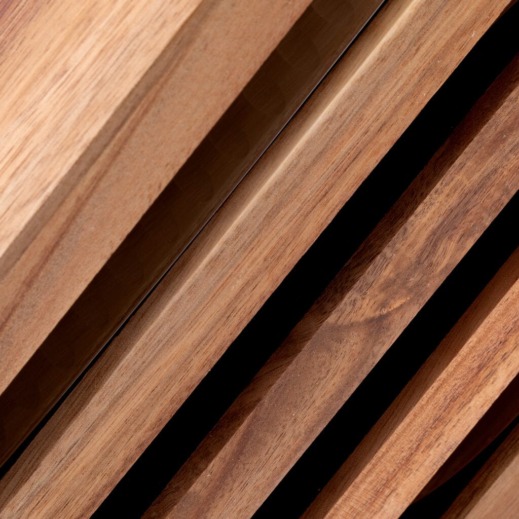 Messermeister - next level magnetic knife block with uv lights Messermeister