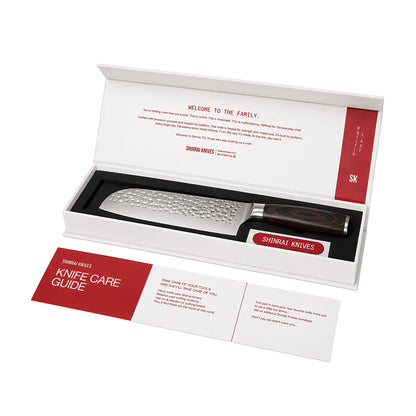 Santoku en acier inoxydable martelé 18 cm